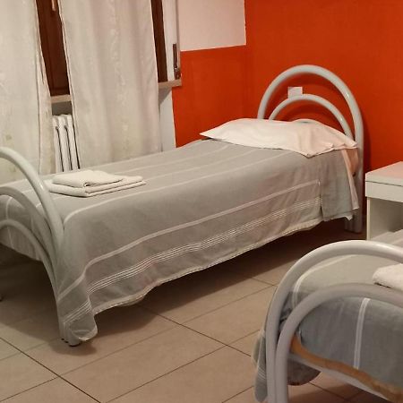 Kola Age Hotel Peschiera del Garda Cameră foto